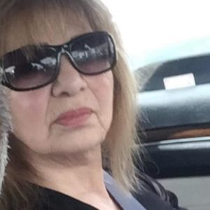 Meet your Posher, Aida